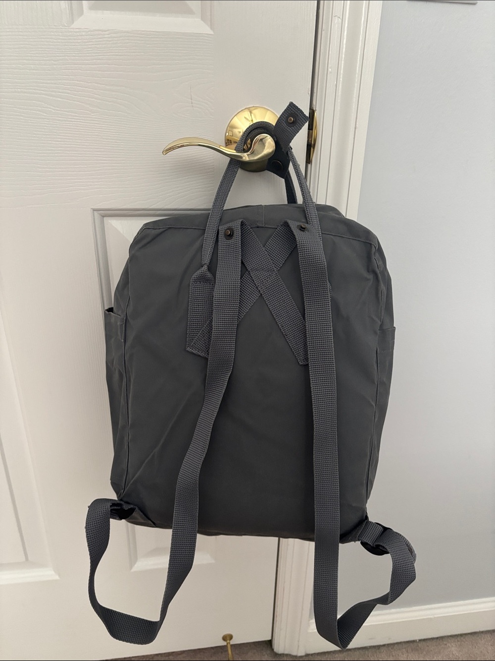 Kånken Classic Backpack - grey - Picture 5 of 7